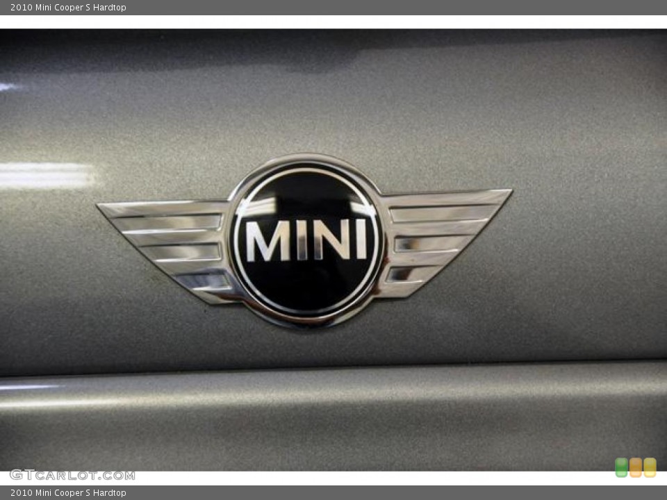 2010 Mini Cooper Custom Badge and Logo Photo #67989482