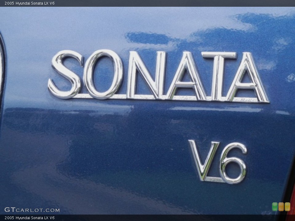 2005 Hyundai Sonata Custom Badge and Logo Photo #68390916