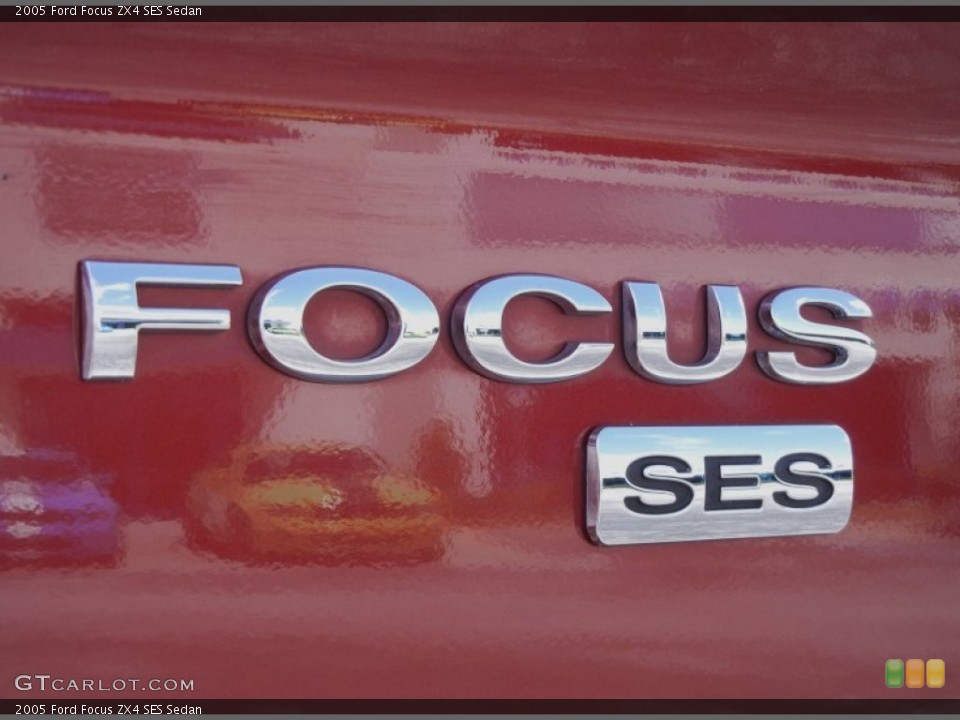2005 Ford Focus Custom Badge and Logo Photo #68409950