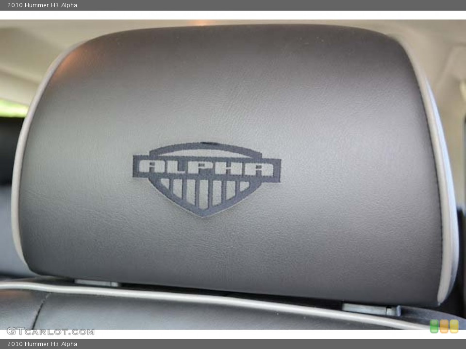 2010 Hummer H3 Custom Badge and Logo Photo #68587238