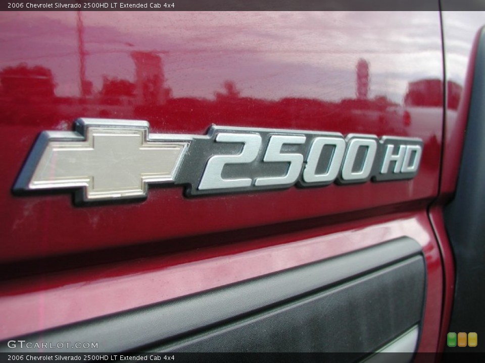2006 Chevrolet Silverado 2500HD Custom Badge and Logo Photo #68651392
