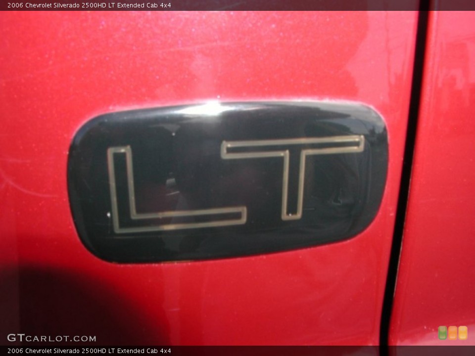 2006 Chevrolet Silverado 2500HD Custom Badge and Logo Photo #68651451