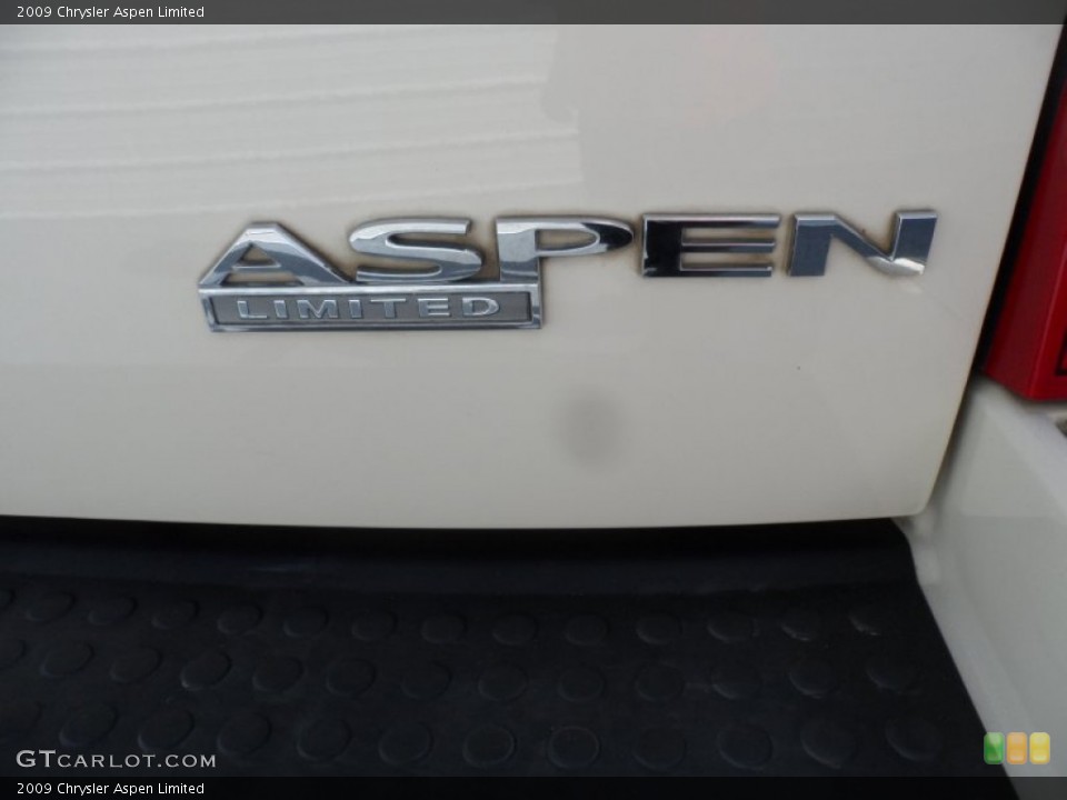 2009 Chrysler Aspen Custom Badge and Logo Photo #68750863