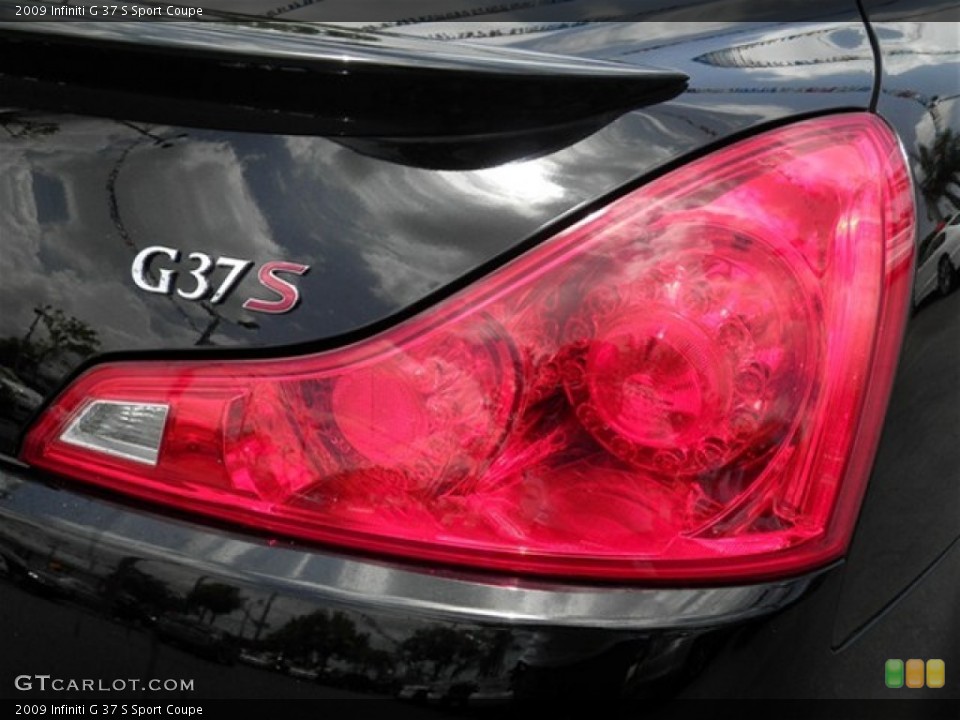 2009 Infiniti G Custom Badge and Logo Photo #68816411