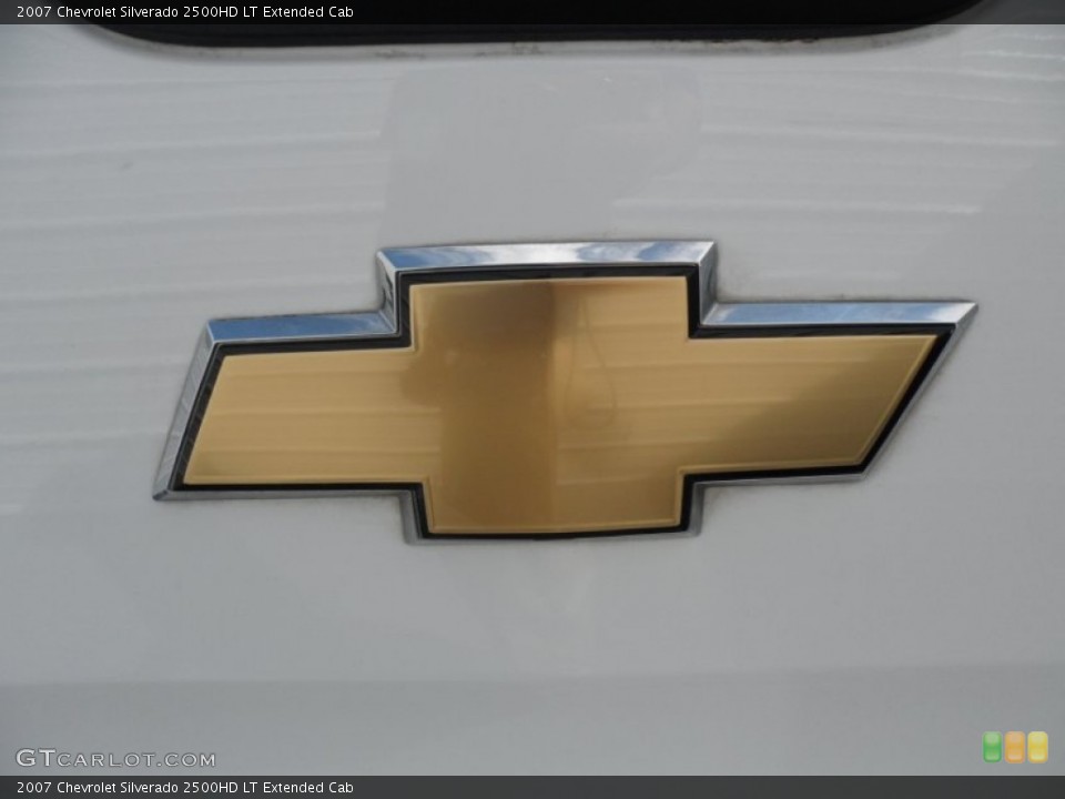 2007 Chevrolet Silverado 2500HD Custom Badge and Logo Photo #68864178