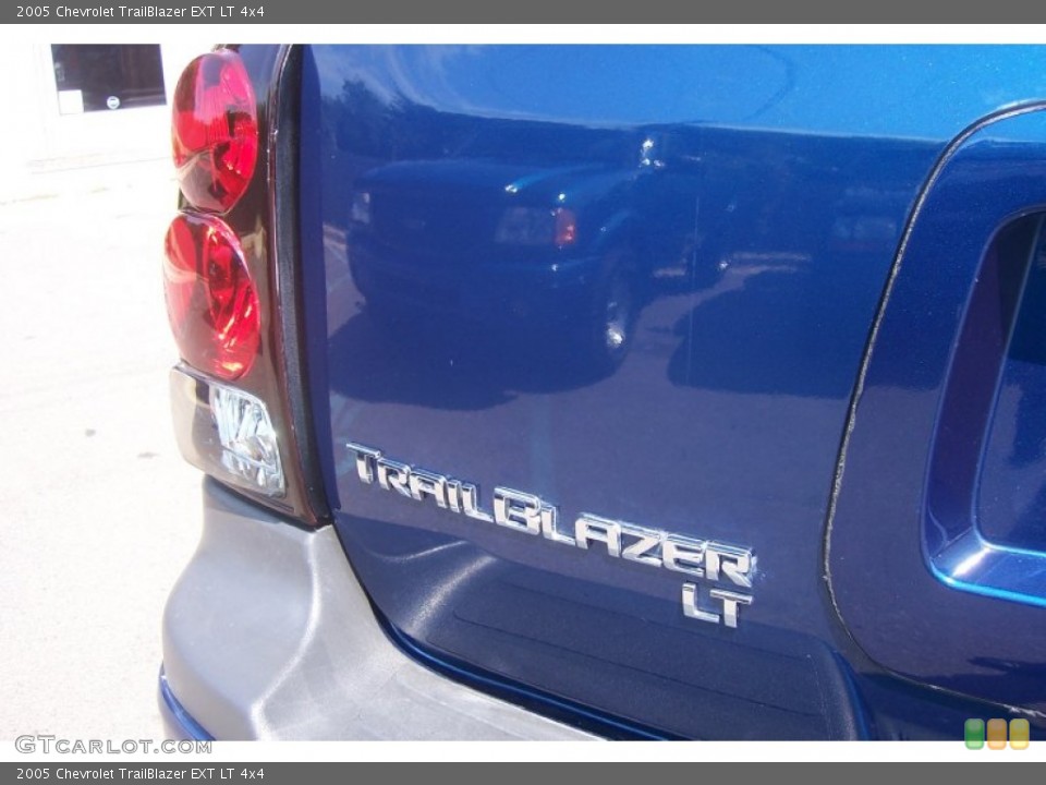 2005 Chevrolet TrailBlazer Custom Badge and Logo Photo #68895945