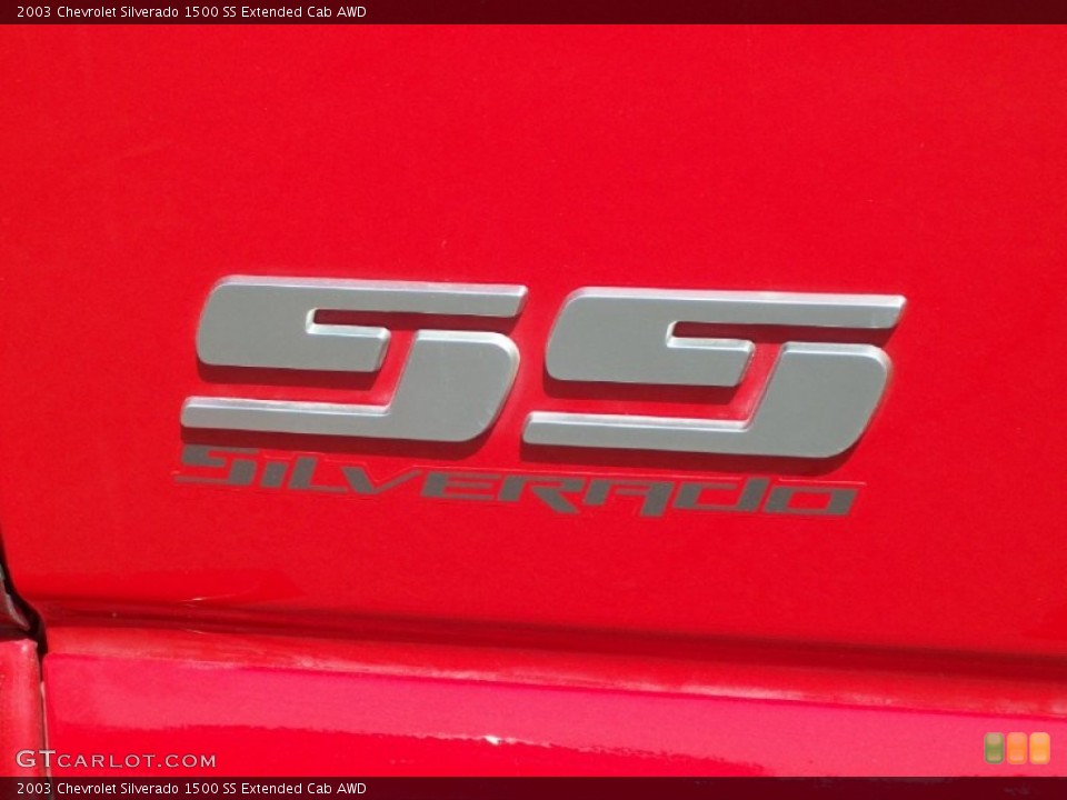 2003 Chevrolet Silverado 1500 Custom Badge and Logo Photo #69329022