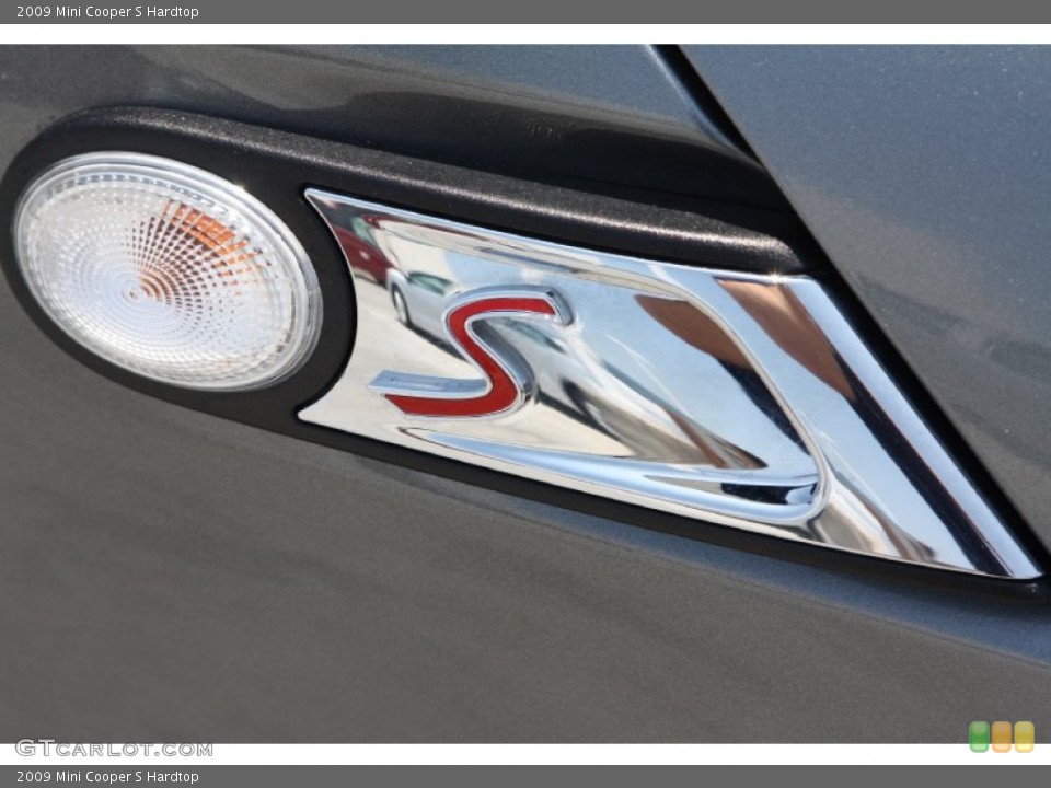 2009 Mini Cooper Custom Badge and Logo Photo #69367174