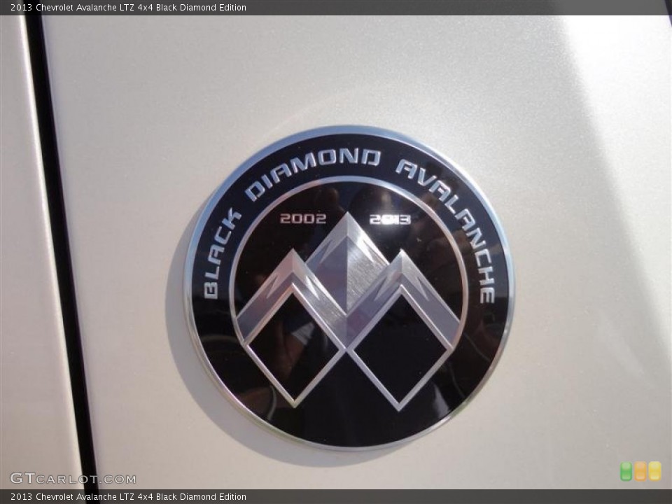 2013 Chevrolet Avalanche Custom Badge and Logo Photo #69550932