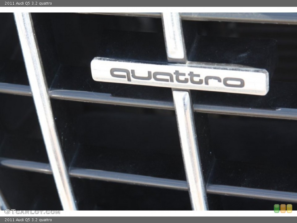 2011 Audi Q5 Custom Badge and Logo Photo #70021466