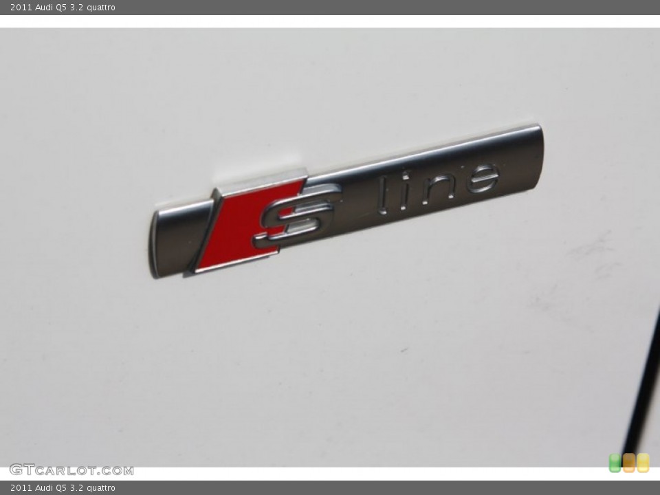 2011 Audi Q5 Custom Badge and Logo Photo #70021475