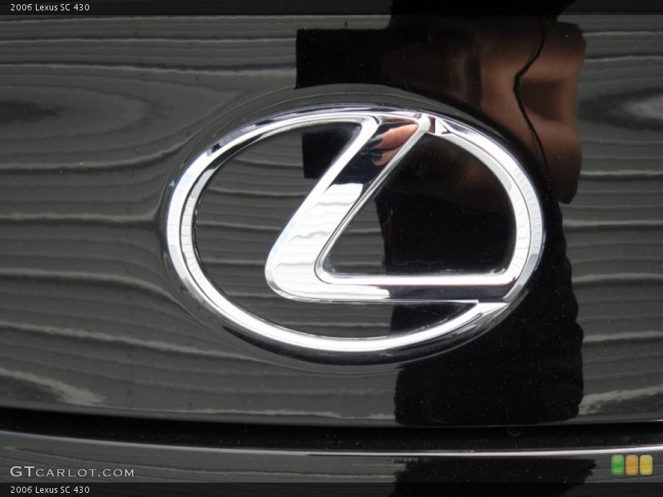 2006 Lexus SC Badges and Logos