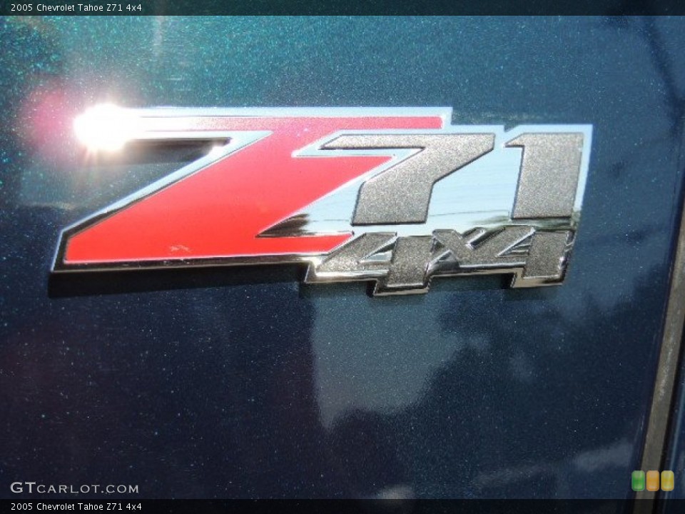 2005 Chevrolet Tahoe Badges and Logos