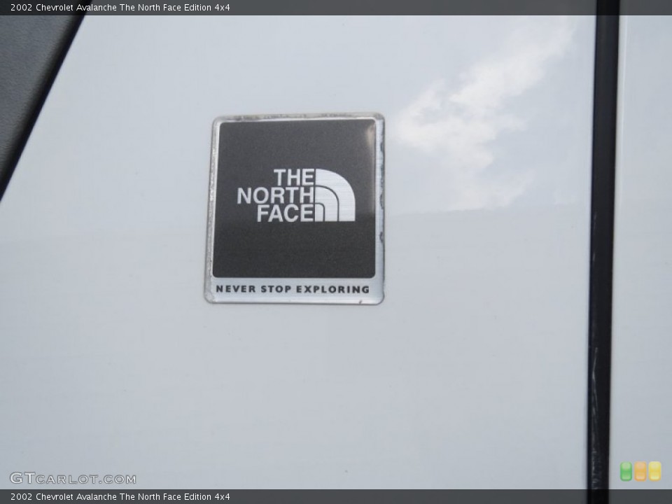 2002 Chevrolet Avalanche Custom Badge and Logo Photo #70728458