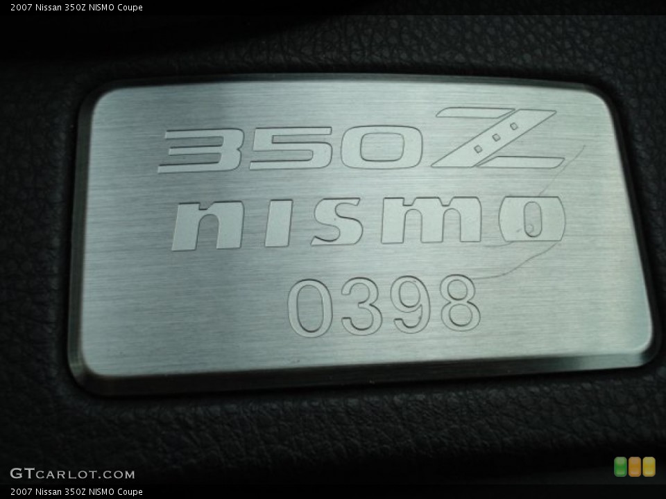2007 Nissan 350Z Custom Badge and Logo Photo #71733803