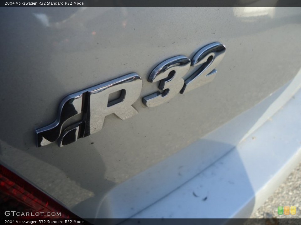 2004 Volkswagen R32 Badges and Logos