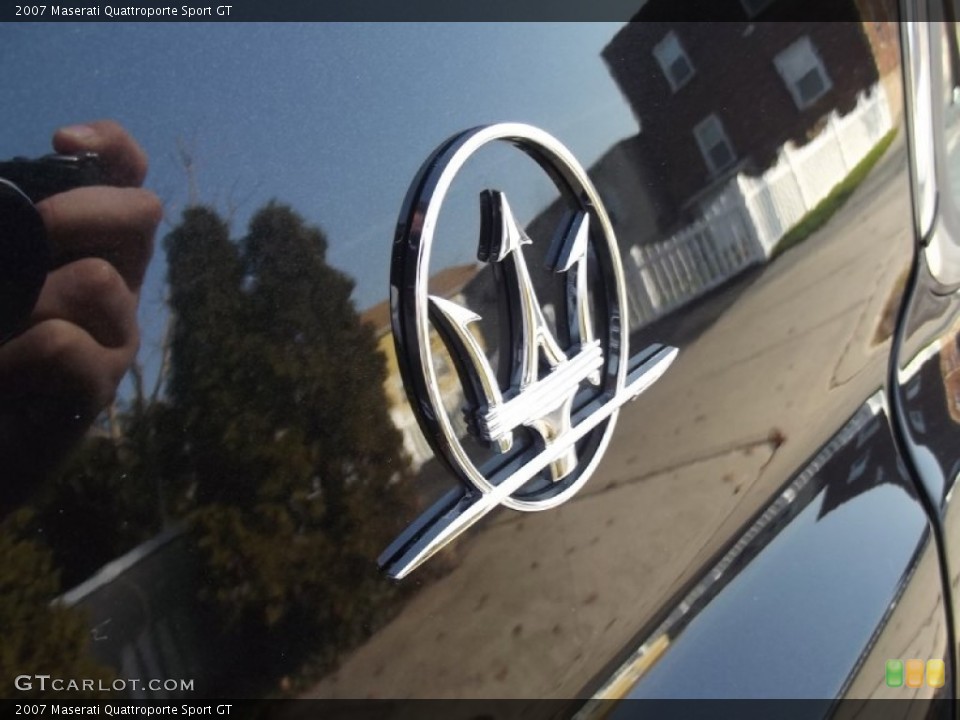 2007 Maserati Quattroporte Custom Badge and Logo Photo #74355085