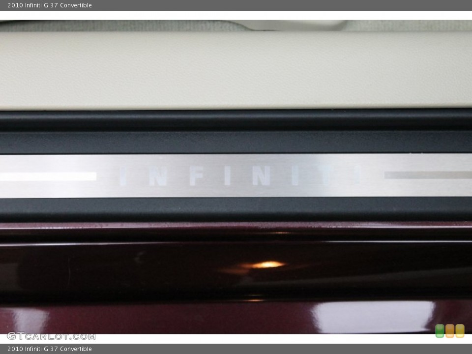 2010 Infiniti G Custom Badge and Logo Photo #76476769