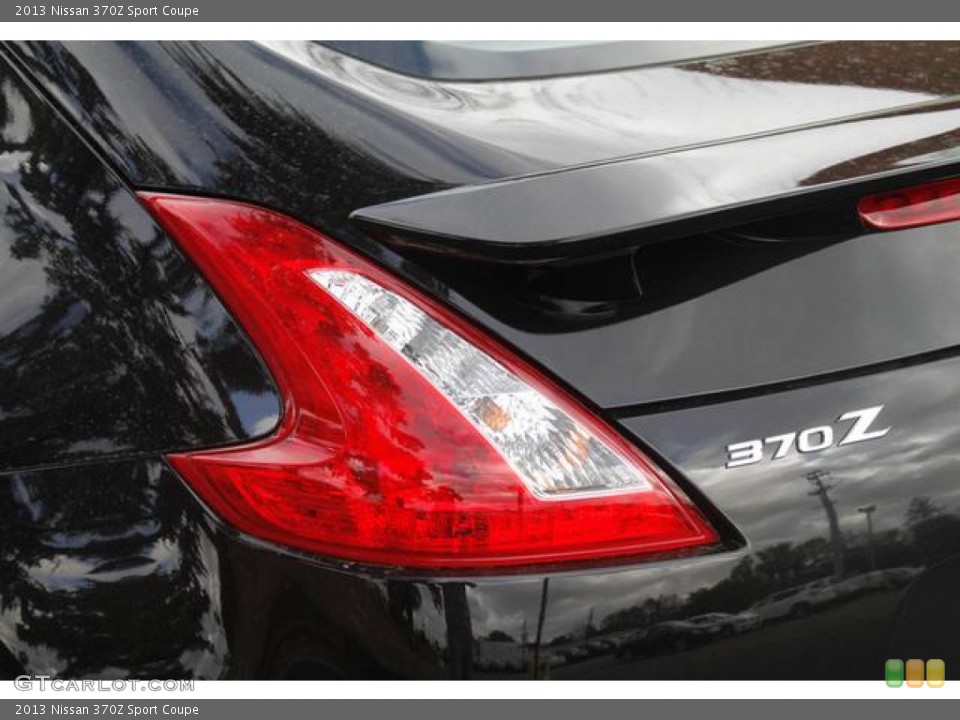 2013 Nissan 370Z Badges and Logos