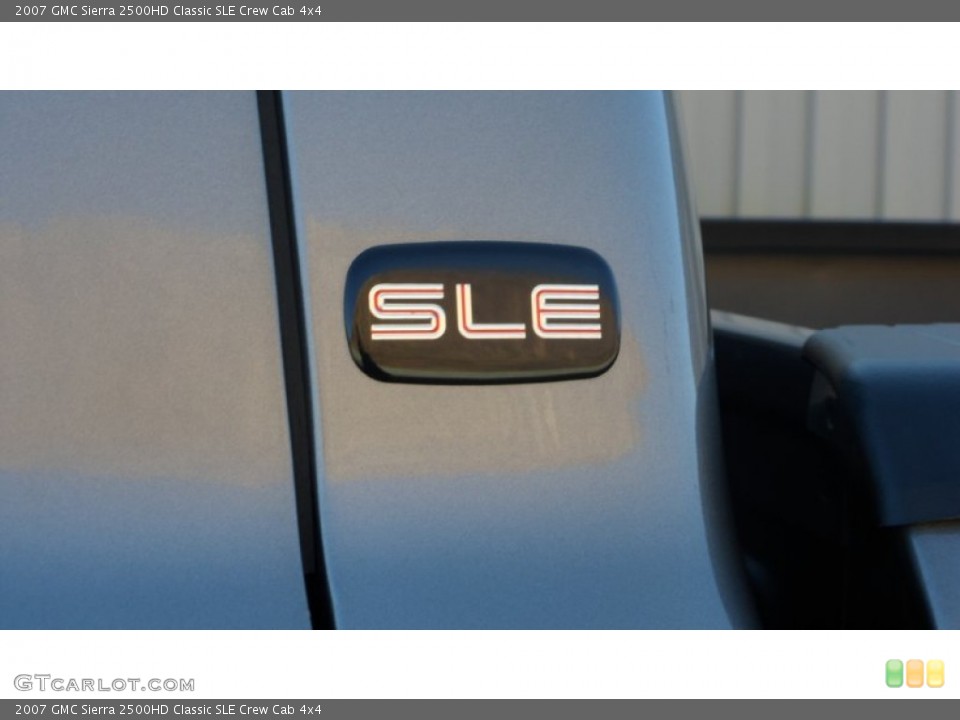 2007 GMC Sierra 2500HD Custom Badge and Logo Photo #77052580