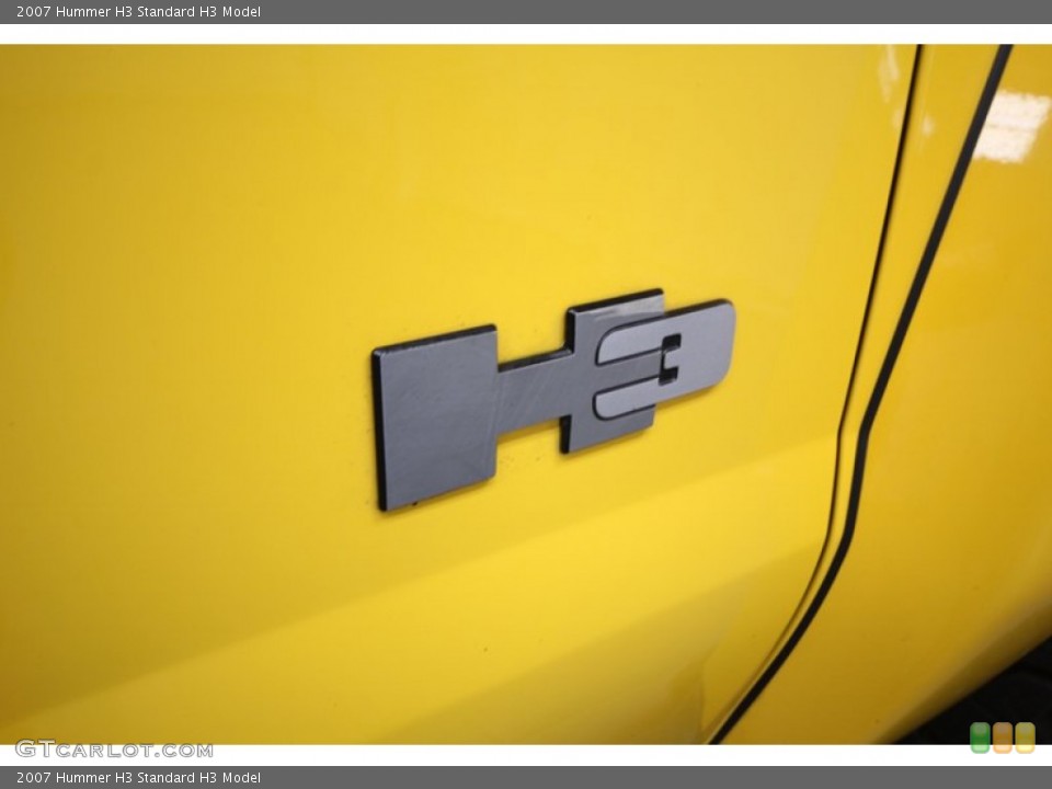 2007 Hummer H3 Badges and Logos