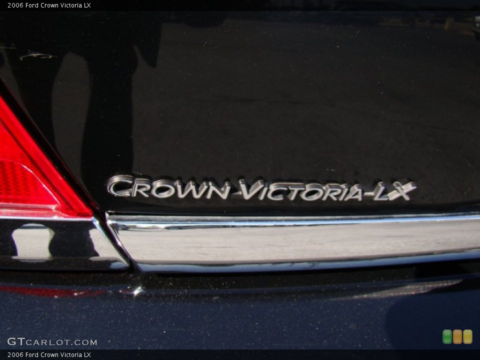 2006 Ford Crown Victoria Badges and Logos