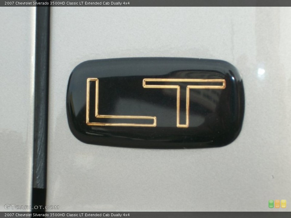 2007 Chevrolet Silverado 3500HD Custom Badge and Logo Photo #77386053