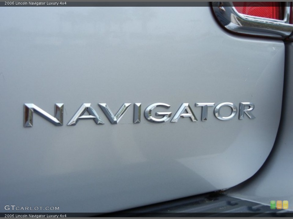 2006 Lincoln Navigator Badges and Logos