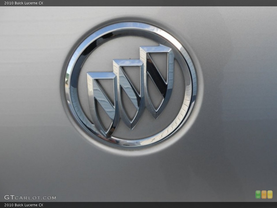 2010 Buick Lucerne Badges and Logos