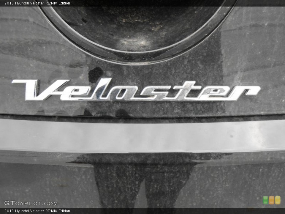 2013 Hyundai Veloster Custom Badge and Logo Photo #77789692