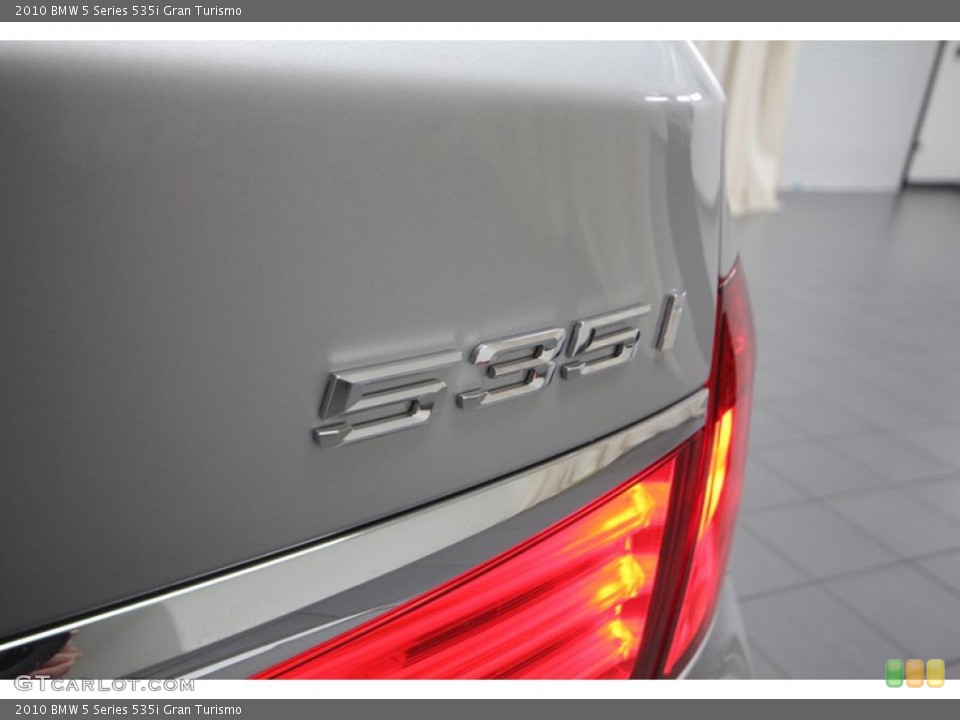 2010 BMW 5 Series Badges and Logos
