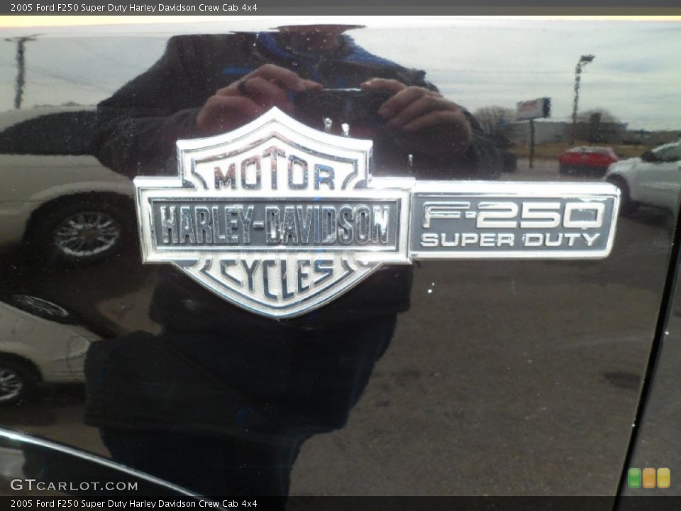 2005 Ford F250 Super Duty Custom Badge and Logo Photo #78499988