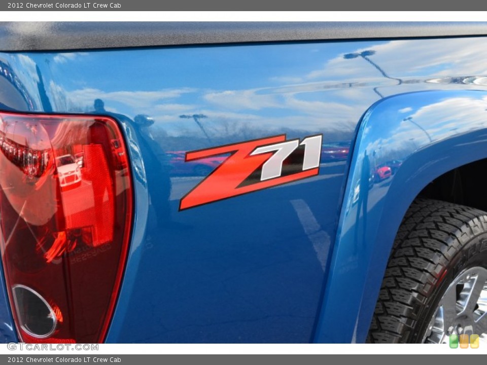 2012 Chevrolet Colorado Badges and Logos