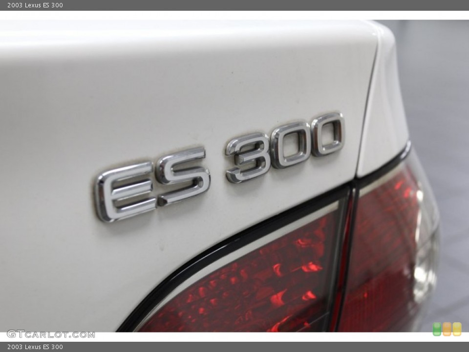 2003 Lexus ES Badges and Logos
