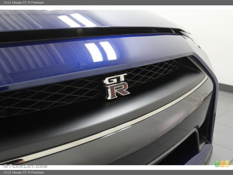 2013 Nissan GT-R Custom Badge and Logo Photo #79141500