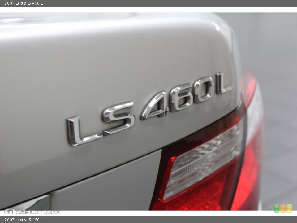 2007 Lexus LS Badges and Logos