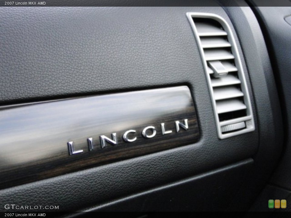2007 Lincoln MKX Custom Badge and Logo Photo #79517881