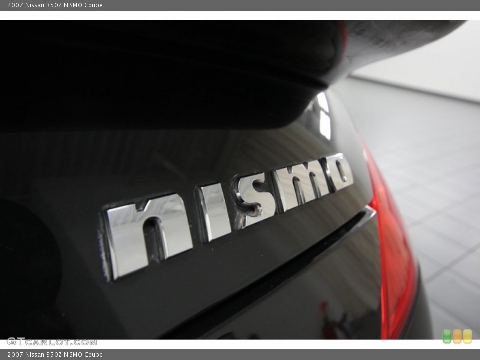 2007 Nissan 350Z Custom Badge and Logo Photo #80349583