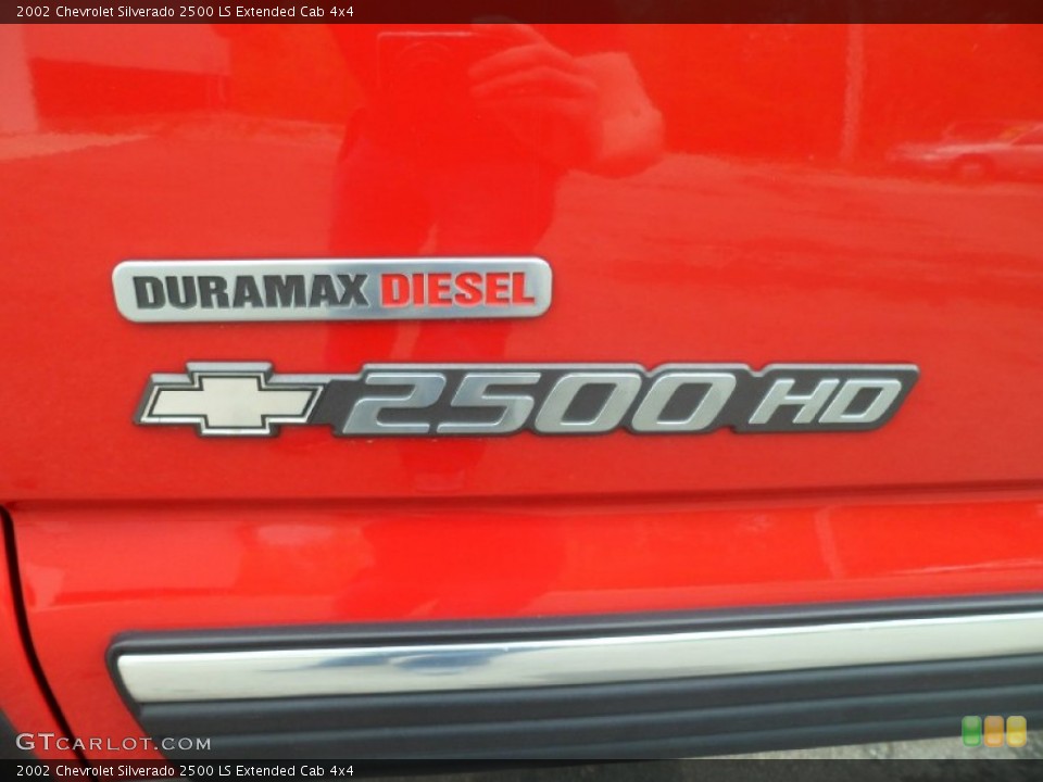 2002 Chevrolet Silverado 2500 Custom Badge and Logo Photo #80690051
