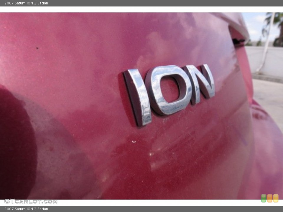 2007 Saturn ION Badges and Logos