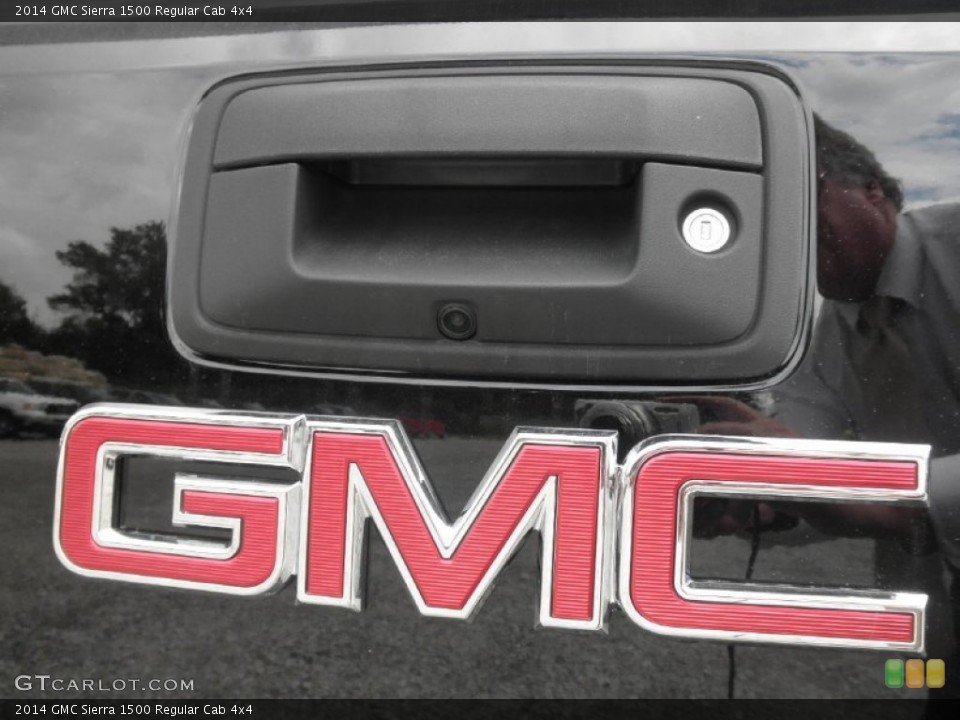 2014 GMC Sierra 1500 Custom Badge and Logo Photo #86444442
