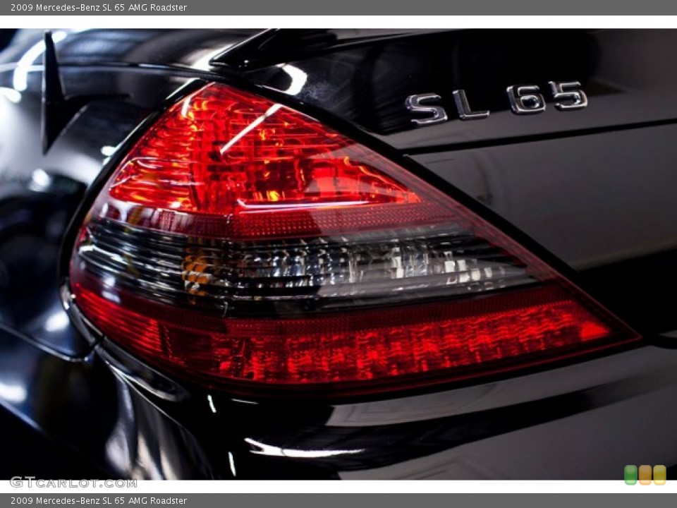 2009 Mercedes-Benz SL Custom Badge and Logo Photo #87329317