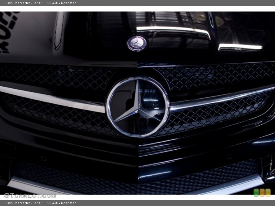 2009 Mercedes-Benz SL Custom Badge and Logo Photo #87329407
