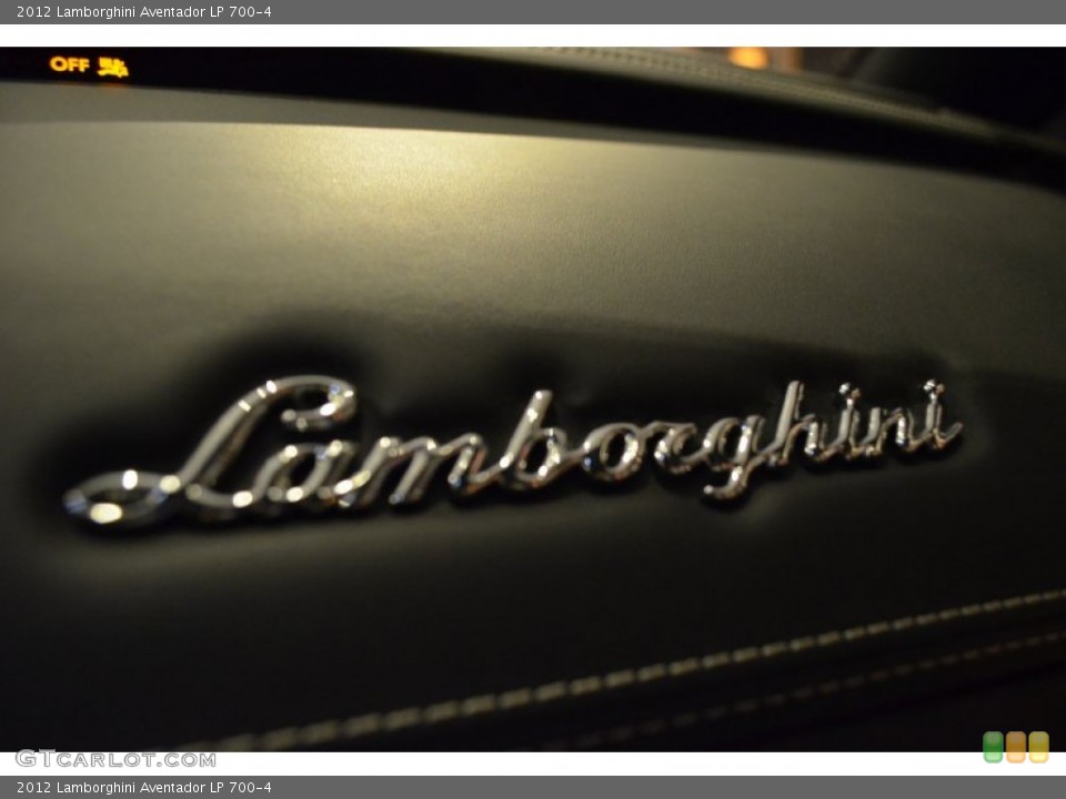 2012 Lamborghini Aventador Badges and Logos