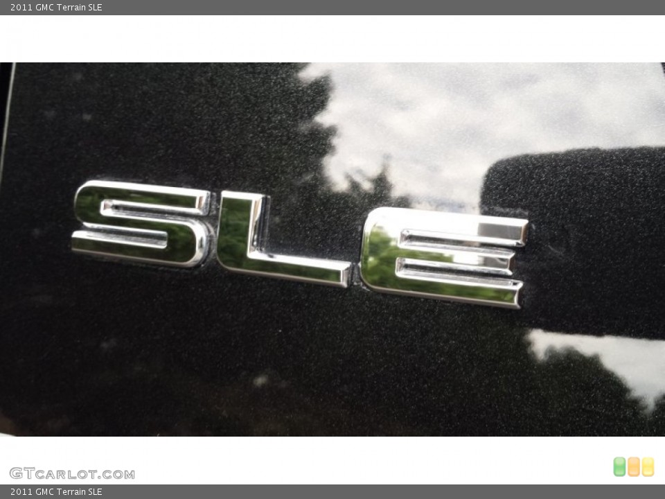 2011 GMC Terrain Badges and Logos