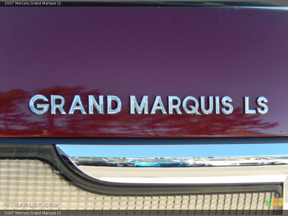 2007 Mercury Grand Marquis Custom Badge and Logo Photo #90798159