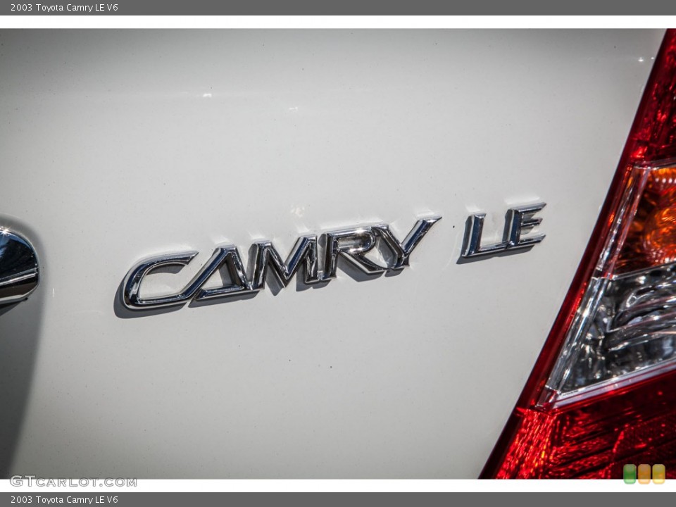 2003 Toyota Camry Badges and Logos