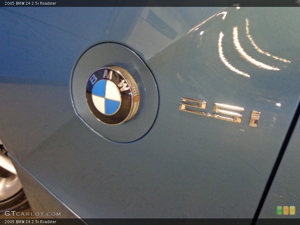 2005 BMW Z4 Badges and Logos