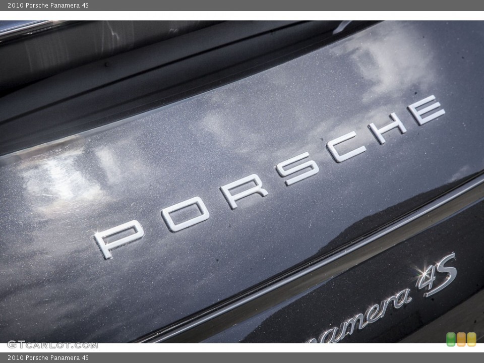 2010 Porsche Panamera Badges and Logos