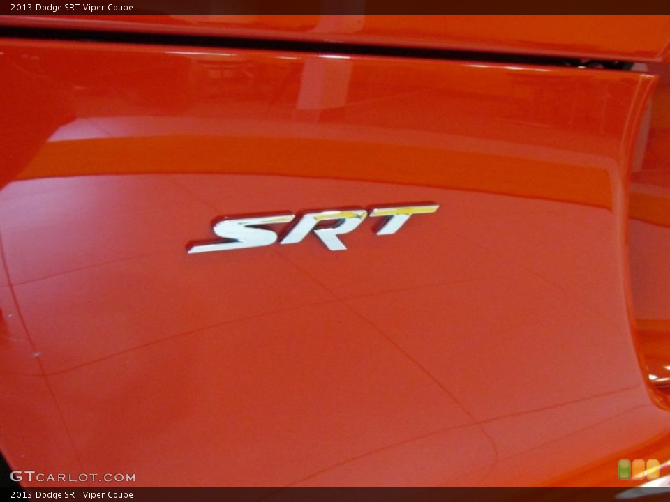 2013 Dodge SRT Viper Badges and Logos